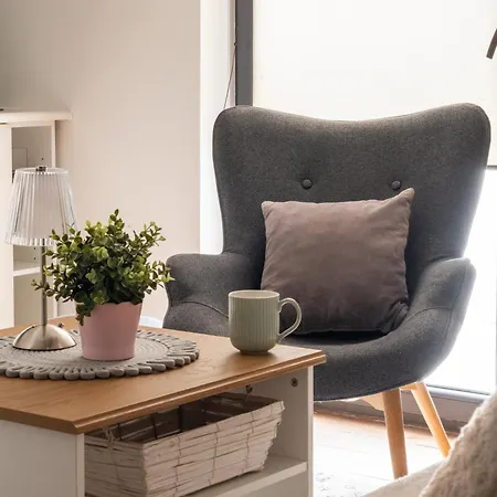 Kolejova 21 - Przytulny Apartament, Blisko Centrum Nowy Targ