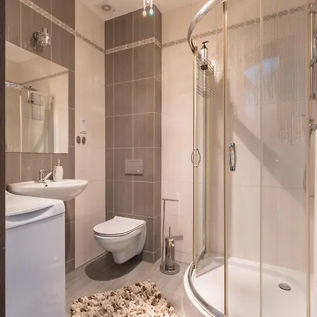 Kolejova 21 - Przytulny Apartament, Blisko Centrum - Izby Podhalanskie Appartamento *