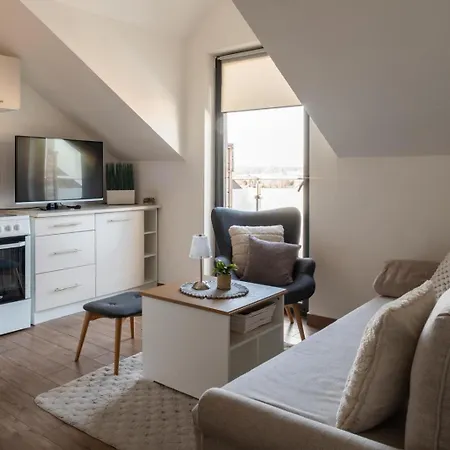 Kolejova 21 - Przytulny Apartament, Blisko Centrum